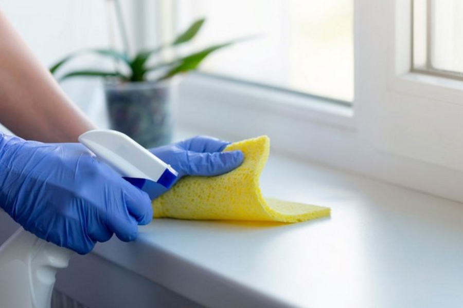 Уход за подоконником Moeller