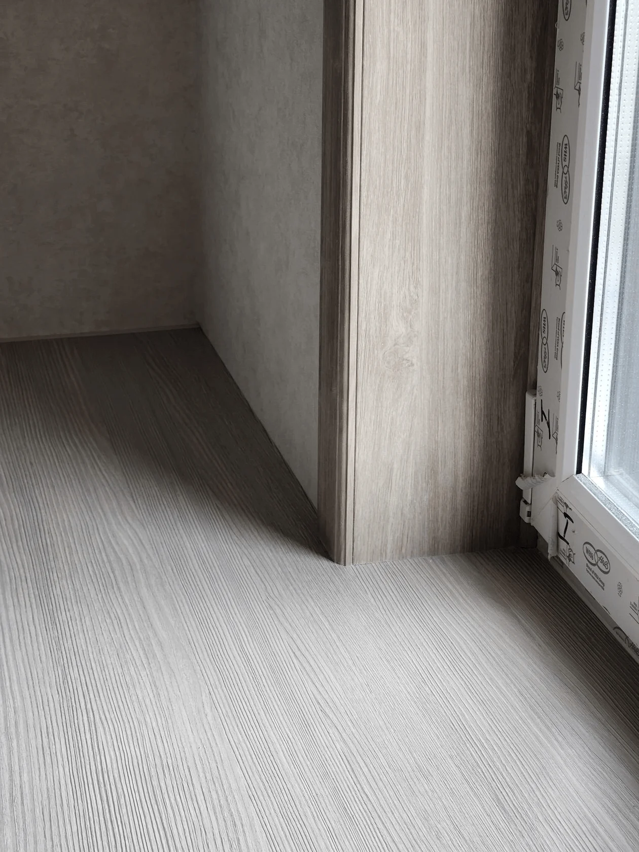 Подоконник Moeller LD-S 30 Горная лиственница 2